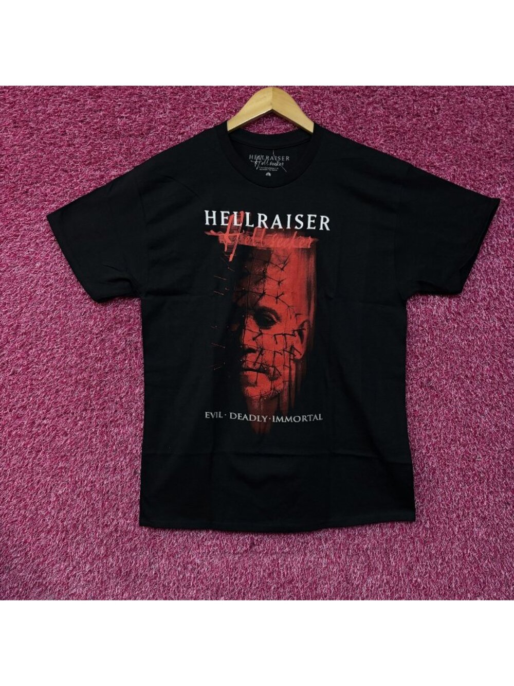Hellraiser : Hellseeker Immortal Pinhead Graphic Horror T-shirt Large